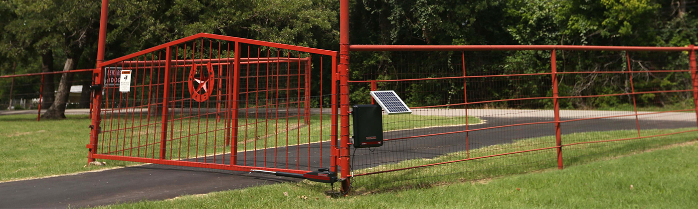 automatic gate from Alamo Doors and Gates